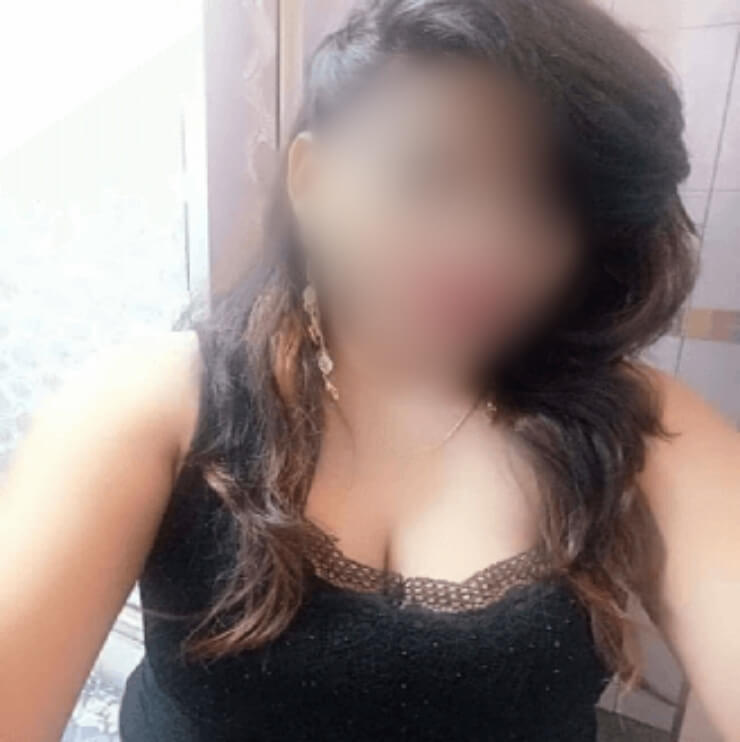Gurgaon Housewife Escorts