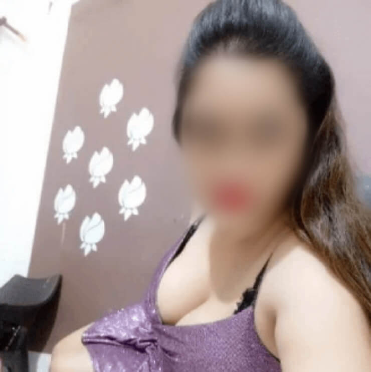 Mayur Vihar Housewife Escorts